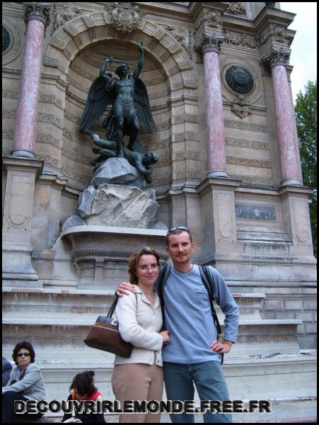 2005 05 03 Paris St Michel notre Dame/images/S3700244	