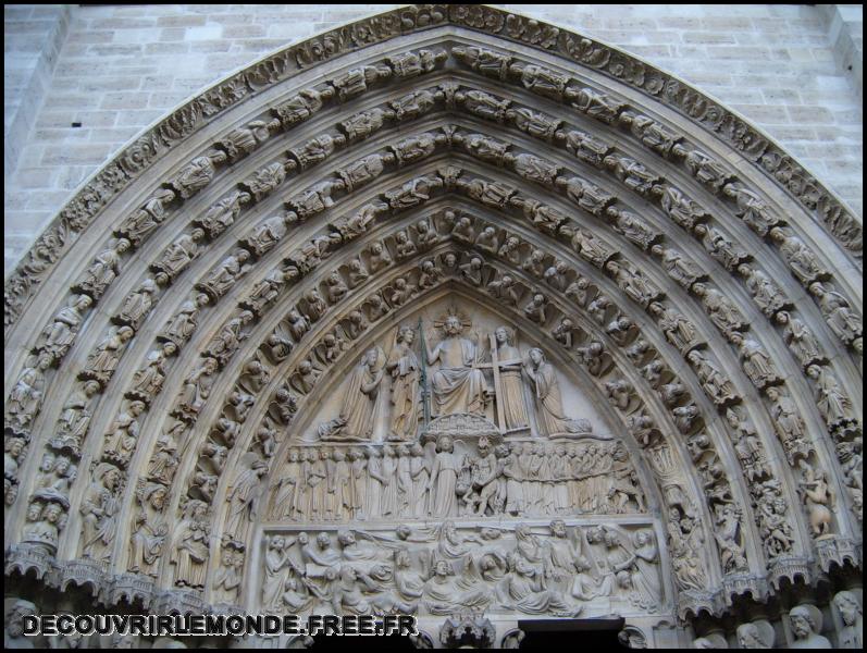 2005 05 03 Paris St Michel notre Dame/images/S3700253	