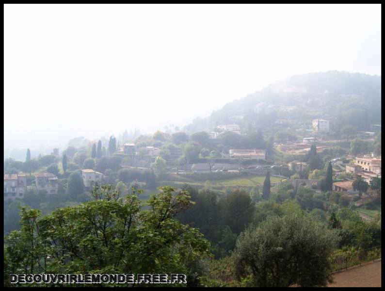 2005 05 14 15 Saint Paul Haut de Cagnes Gourdon Gorges du Loup Grasse/images/S3700329	