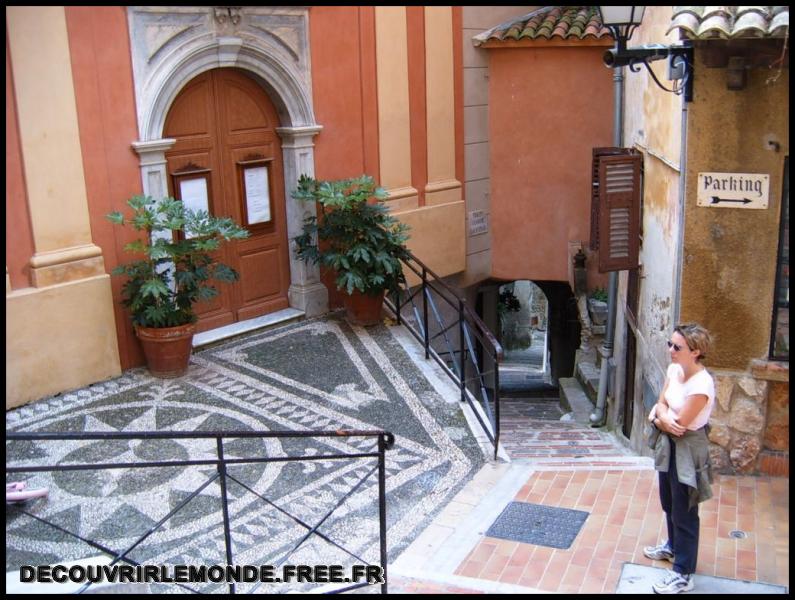 2005 06 25 Roquebrune Menton Festival Livre Nice/images/S3700466	