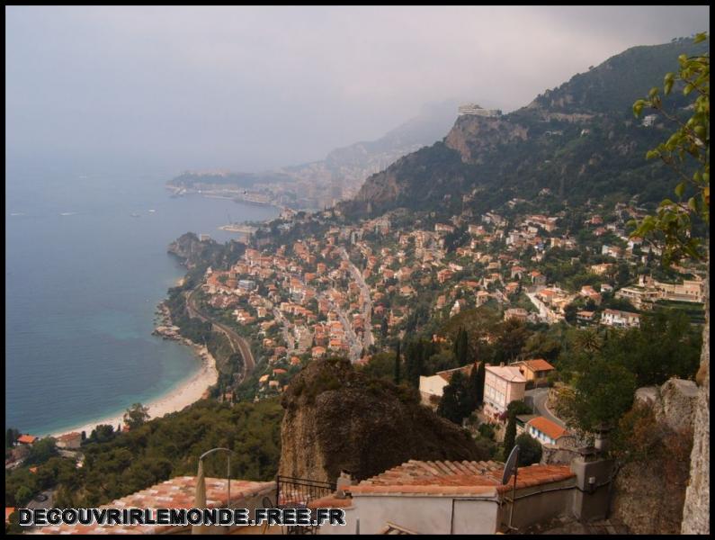 2005 06 25 Roquebrune Menton Festival Livre Nice/images/S3700479	