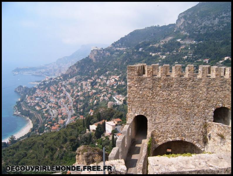 2005 06 25 Roquebrune Menton Festival Livre Nice/images/S3700490	