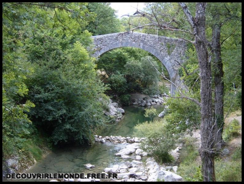 2005 08 20 Vence Gorges loup Greolieres Gourdon Caussols/images/S3700329	