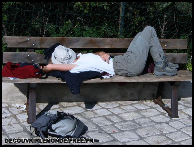 2005 10 16 Tourette Le Caire Le Bar/images/S3700117	