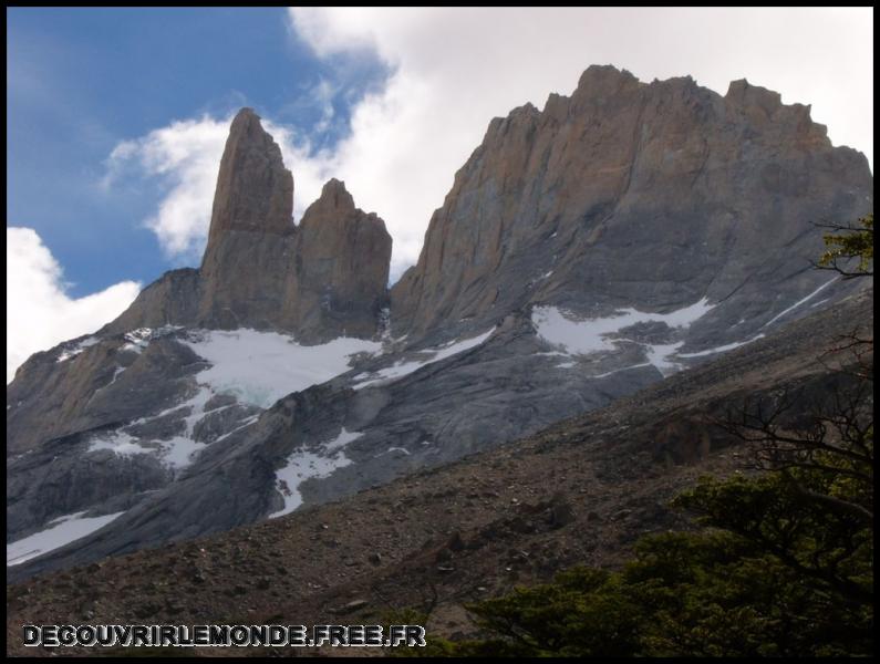 Chili Torres del Paine/images/22 Chili Torres Del Paine Vallee Francaise Jour 3 matin S3700571	