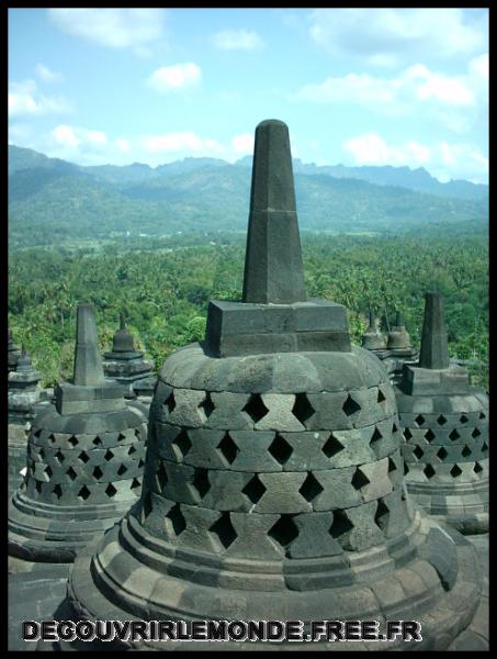 Indonesie/images/Indonesie Java 11 Indonesie Yogyakarta Borobudur IMAG0459	