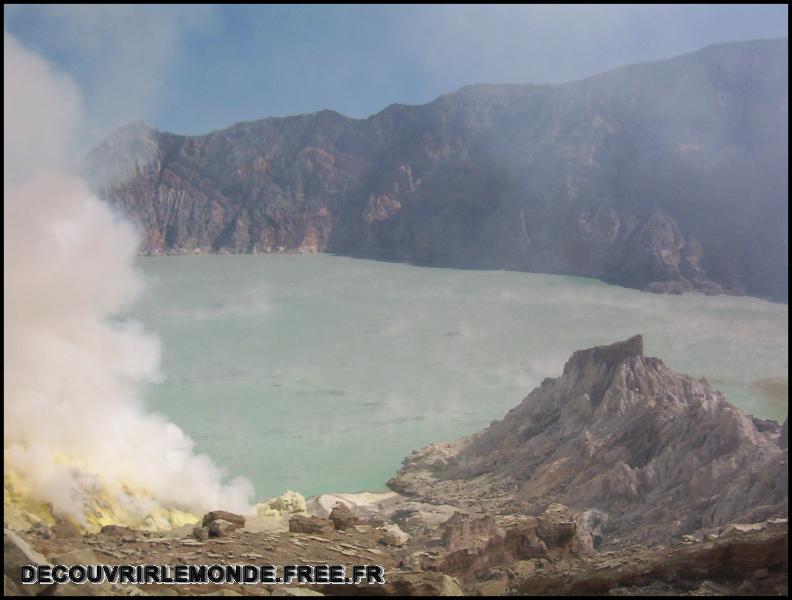 Indonesie/images/Indonesie Java 19 Indonesie Mount Ijen Fred Indonesie Ijen 100 1712	