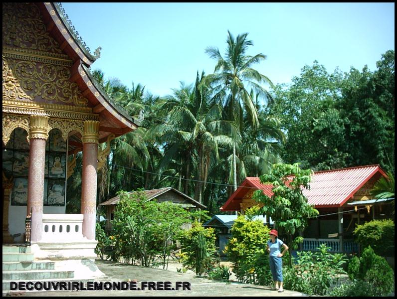 Laos/images/10 Laos Luang Prabang Mekong Pak Ou Cave IMAG0089	