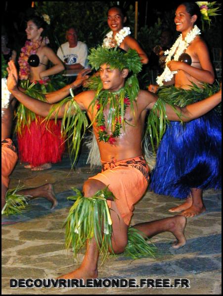 Polynesie Francaise/images/Danse polynesienne 048	