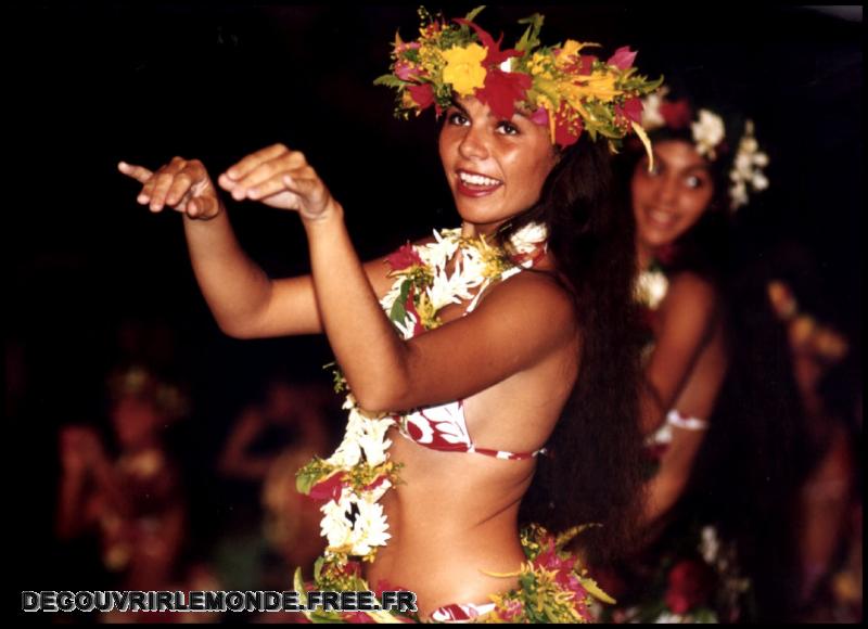 Polynesie Francaise/images/Danse polynesienne 071	