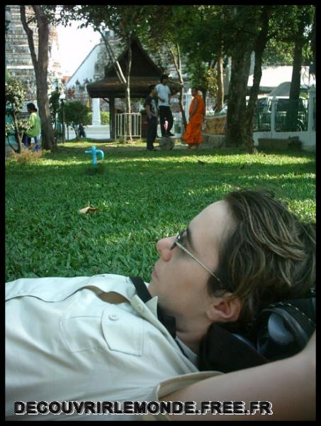 Thailande/images/01 TH Bangkok 0312 la sieste de lise	