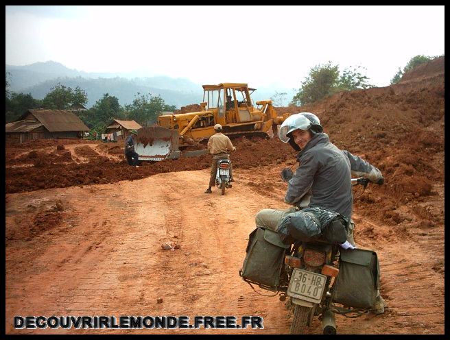 Vietnam Hanoi Sapa Tour En Moto/images/IMAG1950 Tour En Moto jour 2 boue	